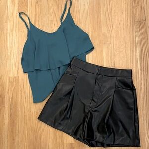 Lush emerald green flowy tank top